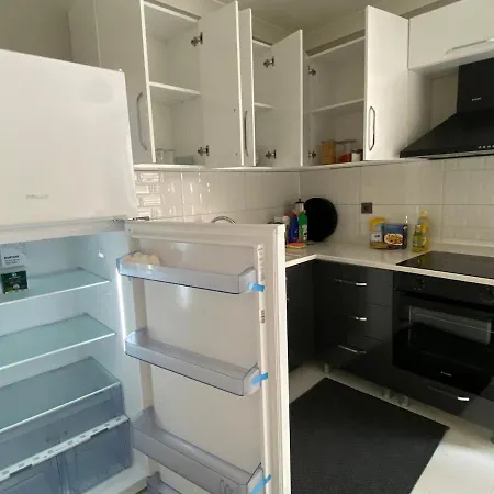 1004 Close To Peaceful And Spacious Consulates Daire