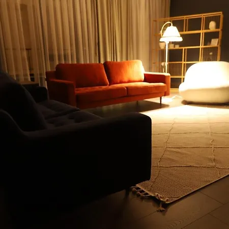 Apartment 1004 Close To Peaceful And Spacious Consulates *