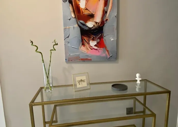 公寓 1004 Close To Peaceful And Spacious Consulates *